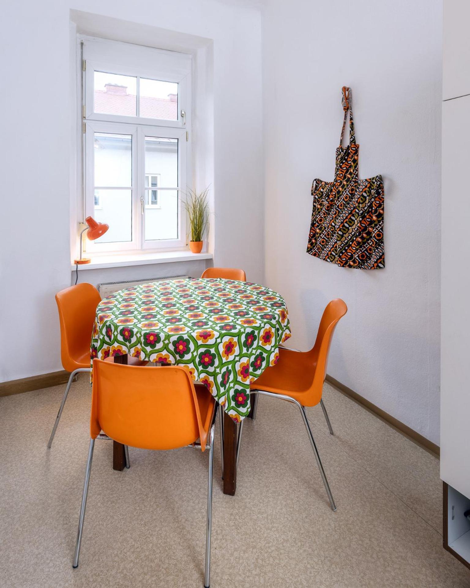 Sunny Citycenter Apartment - Graz Main Station المظهر الخارجي الصورة