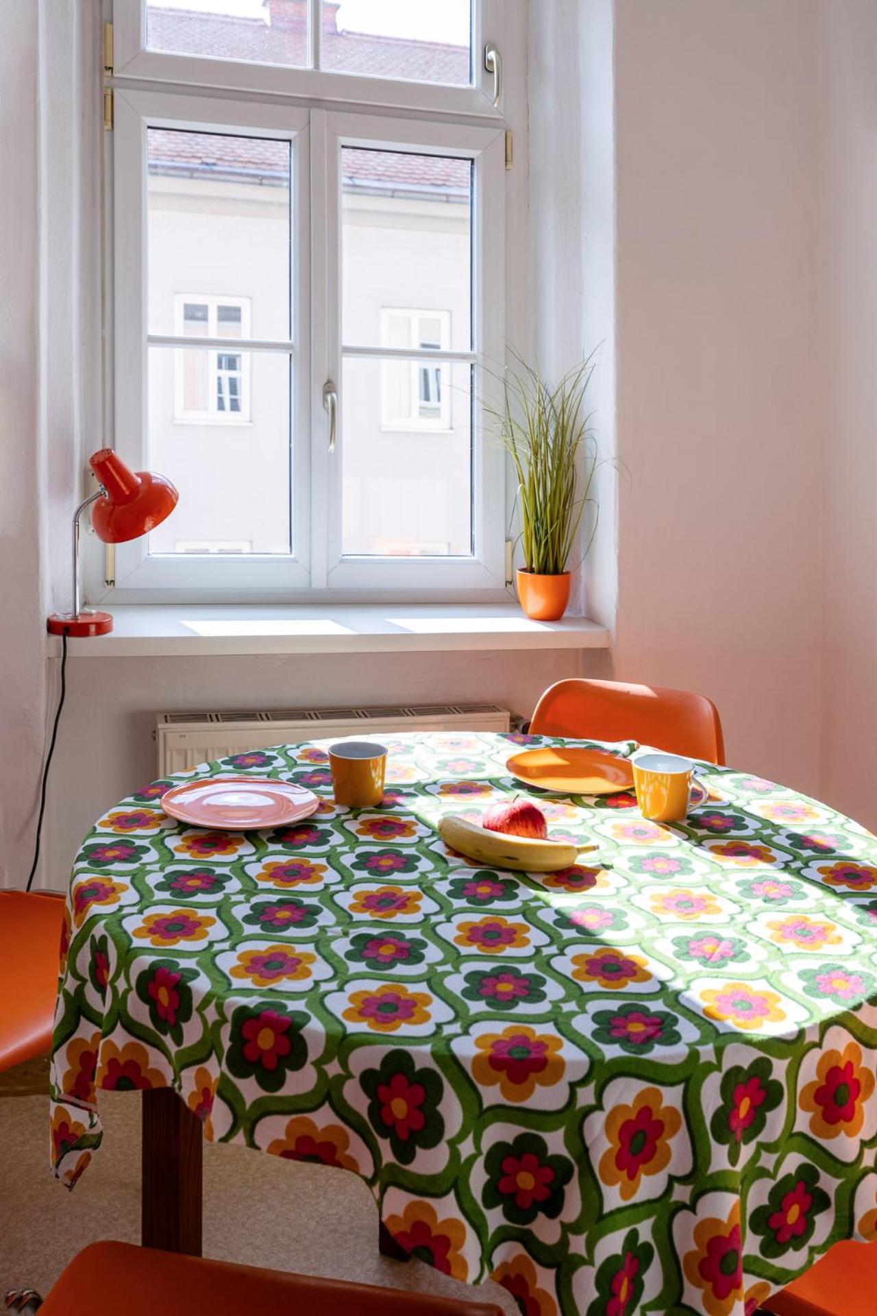 Sunny Citycenter Apartment - Graz Main Station المظهر الخارجي الصورة