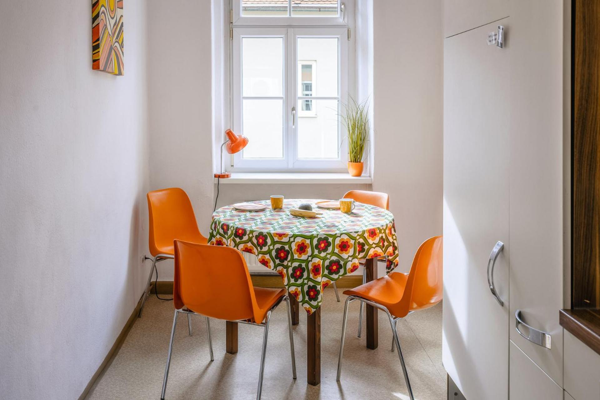 Sunny Citycenter Apartment - Graz Main Station المظهر الخارجي الصورة